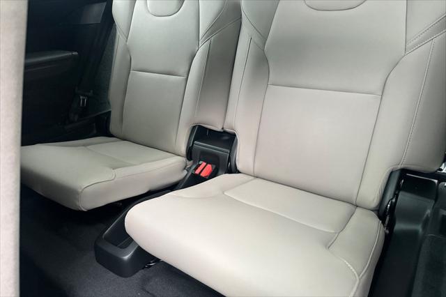 2026 Volvo XC90 Plug-In Hybrid Plus, T8 AWD, Electric/Gasoline, Bright, 7 Seats