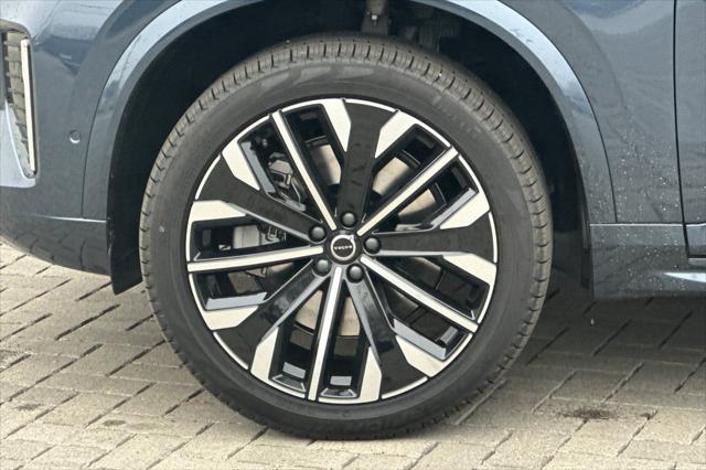 2026 Volvo XC90 Plug-In Hybrid Plus, T8 AWD, Electric/Gasoline, Bright, 7 Seats