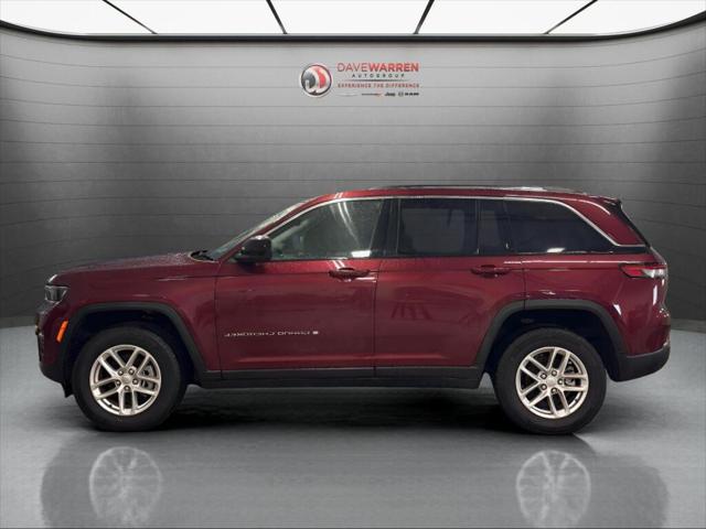 2023 Jeep Grand Cherokee Laredo X 4x4