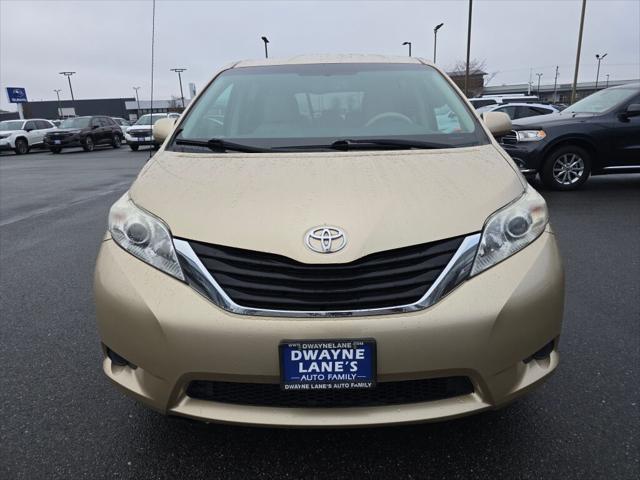 2011 Toyota Sienna LE V6