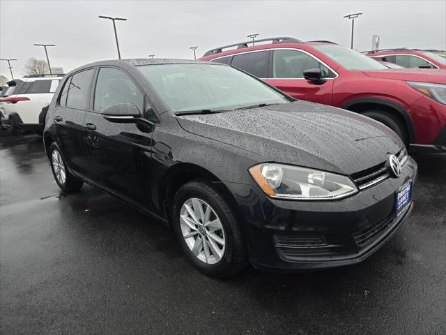 2017 Volkswagen Golf TSI S 4-Door