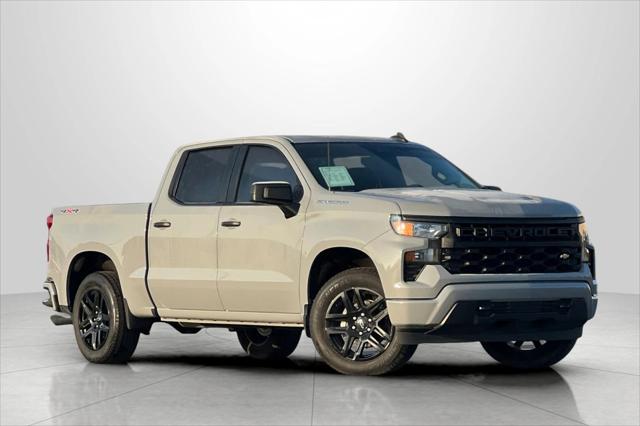 2024 Chevrolet Silverado 1500 4WD Crew Cab Short Bed Custom