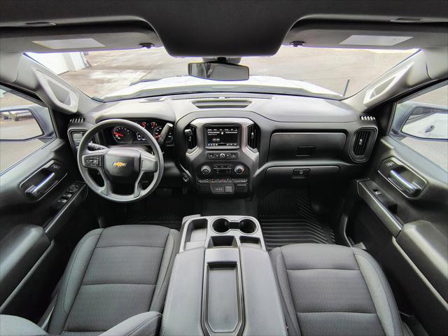 2023 Chevrolet Silverado 1500 2WD Crew Cab Short Bed Custom