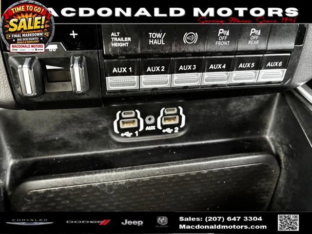 2023 Ram 3500 Big Horn Regular Cab 4x4 8' Box