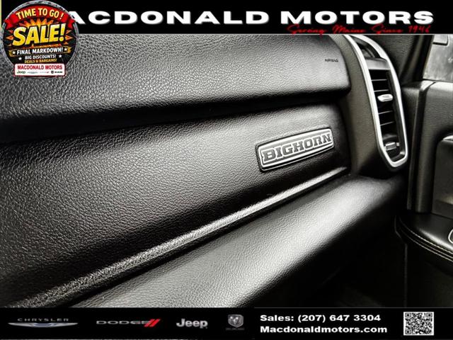 2023 Ram 3500 Big Horn Regular Cab 4x4 8' Box