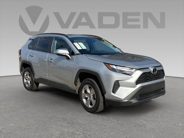 2022 Toyota RAV4 XLE 2022 Toyota RAV4 XLE