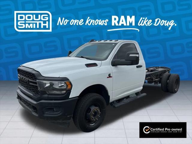 2024 RAM 3500 Chassis Tradesman/SLT