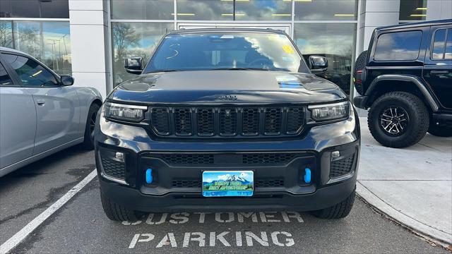 2022 Jeep Grand Cherokee 4xe Trailhawk 4x4