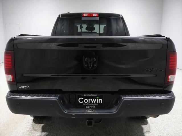 2019 RAM 1500 Classic Warlock Quad Cab 4x4 64 Box 2019 RAM 1500 Classic Warlock Quad Cab 4x4 64 Box