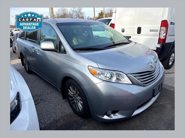 2015 Toyota Sienna XLE 8 Passenger 2015 Toyota Sienna XLE 8 Passenger
