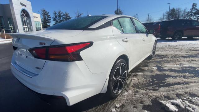 2023 Nissan Altima SR Intelligent AWD