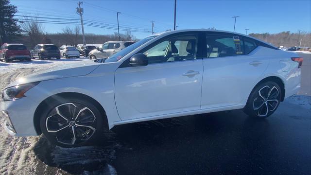 2023 Nissan Altima SR Intelligent AWD