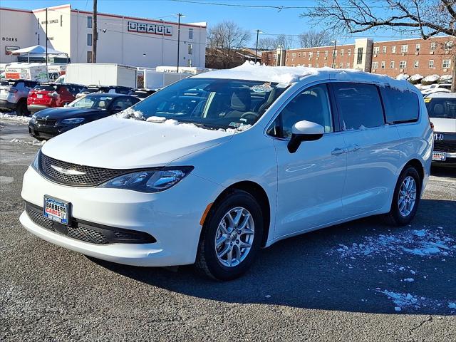 2023 Chrysler Voyager LX 2023 Chrysler Voyager LX