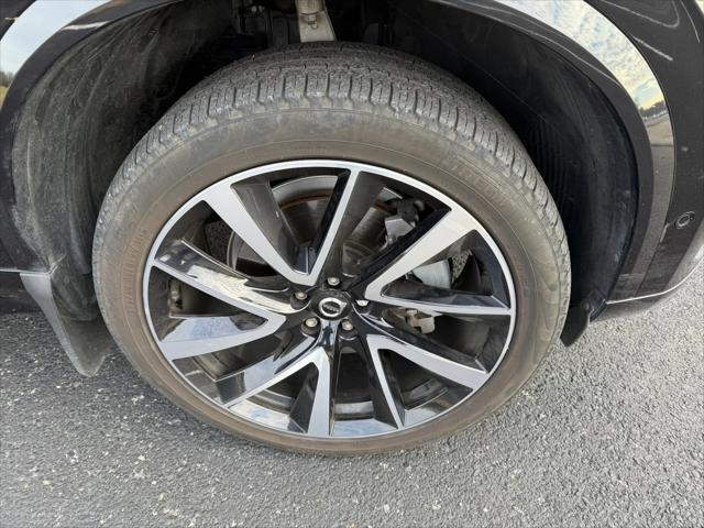 2024 Volvo XC90 B5 Plus Bright Theme