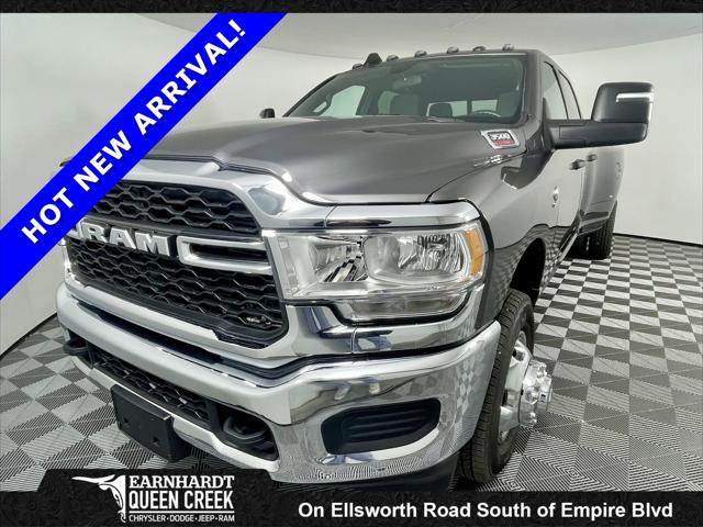 2024 RAM 3500 Tradesman Crew Cab 4x4 8 Box