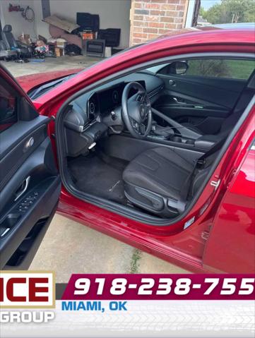 2024 Hyundai Elantra SEL 2024 Hyundai Elantra SEL