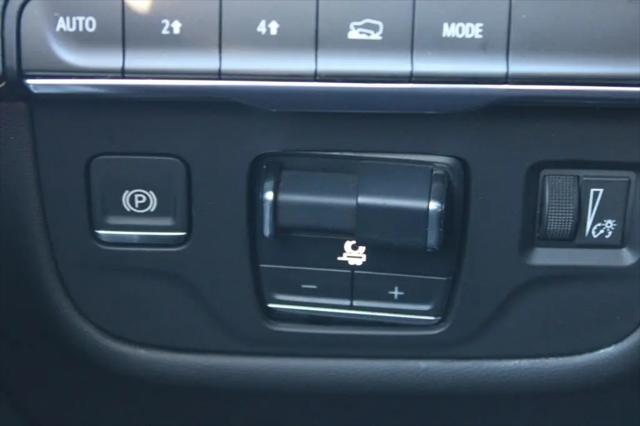 2024 Cadillac Escalade 4WD Sport