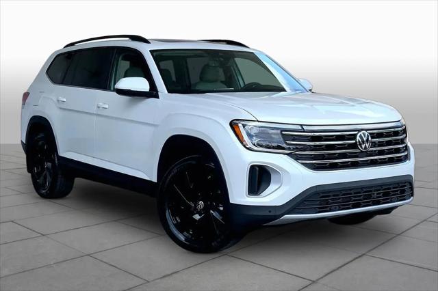 2026 Volkswagen Atlas SE with Technology