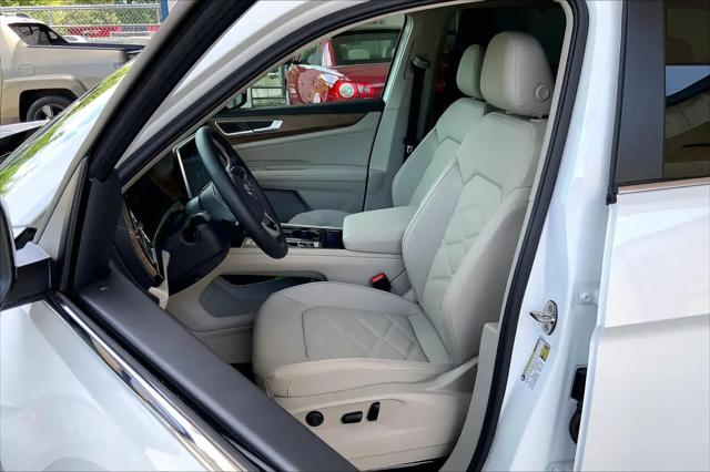 2026 Volkswagen Atlas SE with Technology