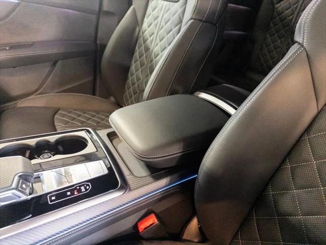 2026 Audi SQ7 Premium Plus TFSI quattro tiptronic