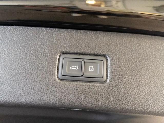 2026 Audi SQ7 Premium Plus TFSI quattro tiptronic