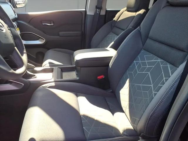 2026 Nissan Frontier Crew Cab SV 4x2