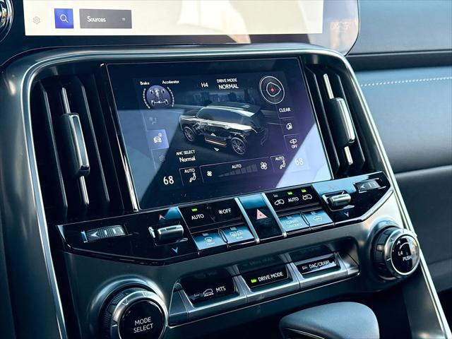 2026 Lexus LX Premium