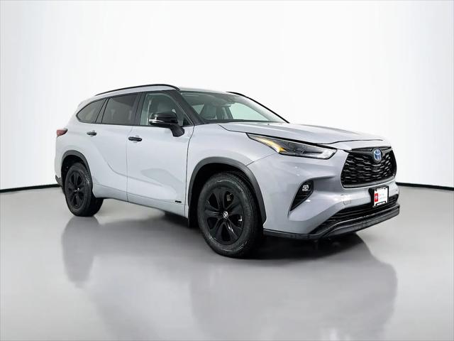 2024 Toyota Highlander Hybrid XLE Nightshade for sale in Maplewood, MN