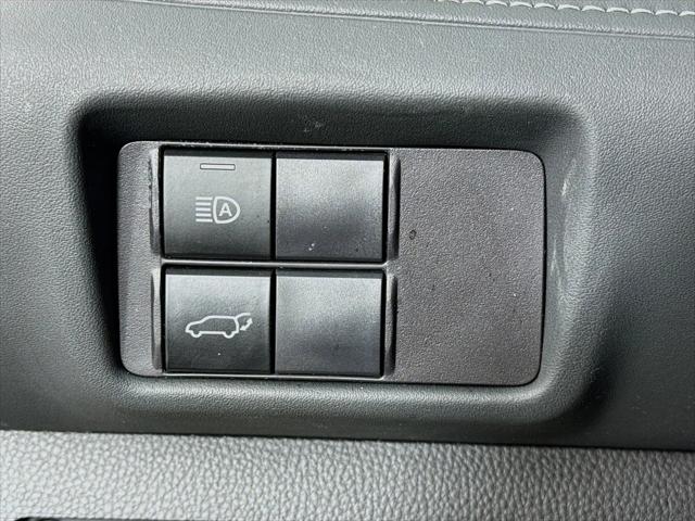 2024 Toyota Highlander Hybrid XLE Nightshade