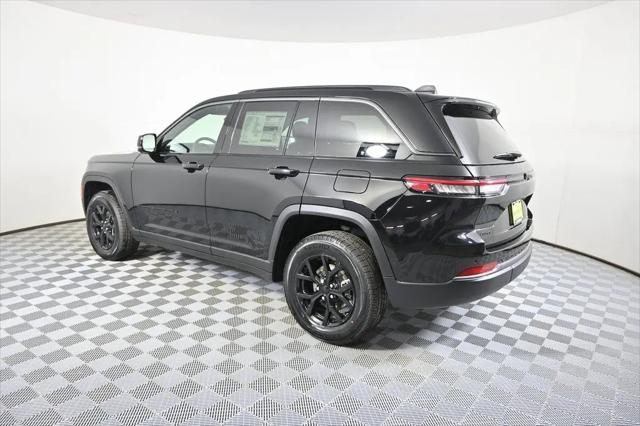 2026 Jeep Grand Cherokee Altitude 4x4