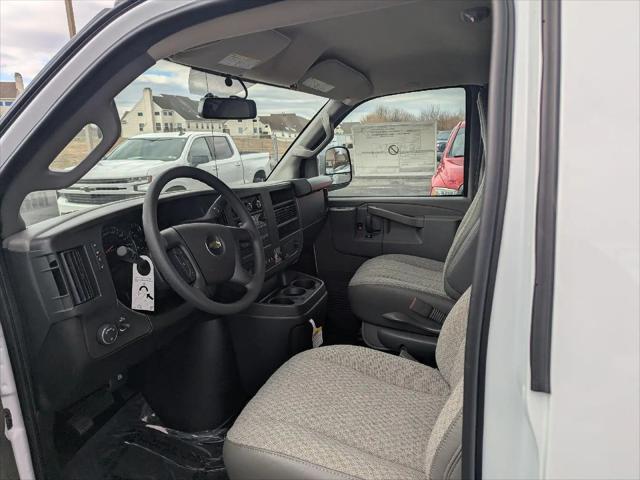 2025 Chevrolet Express Cargo Van RWD 2500 Regular Wheelbase WT