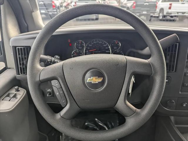 2025 Chevrolet Express Cargo Van RWD 2500 Regular Wheelbase WT