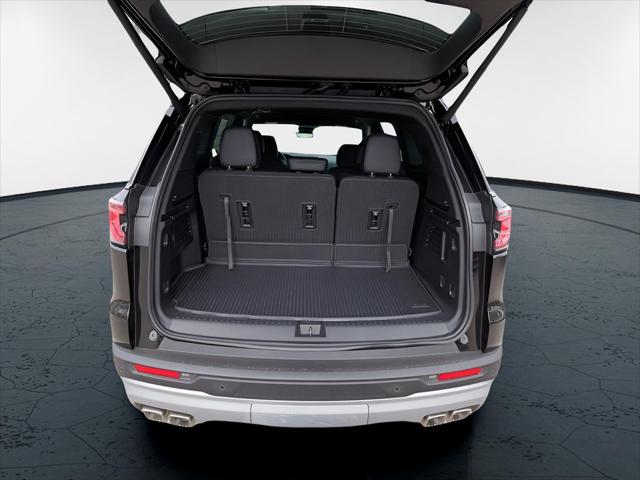 2026 GMC Acadia Elevation FWD