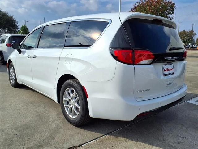 2026 Chrysler Voyager LX