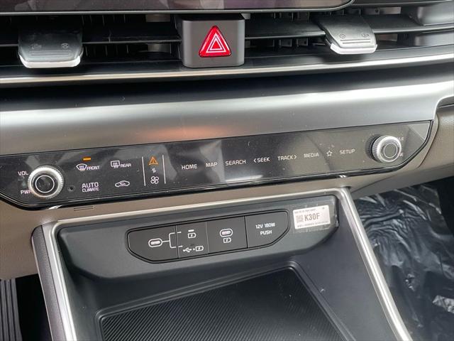 2026 Kia Carnival MPV LXS