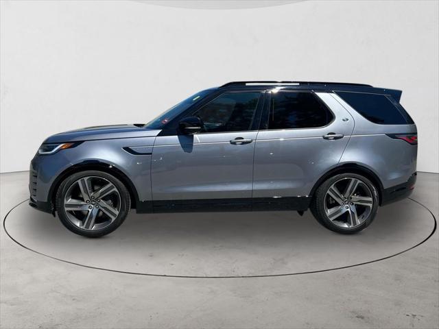 2026 Land Rover Discovery Tempest Edition