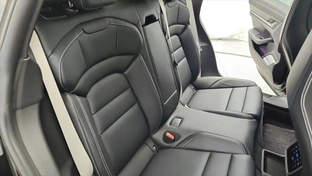 2023 Porsche Taycan Sport Turismo GTS