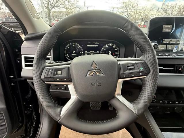 2025 Mitsubishi Outlander SE Ralliart