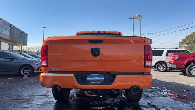 2019 Ram 1500 Classic Express Crew Cab 4x2 5'7" Box