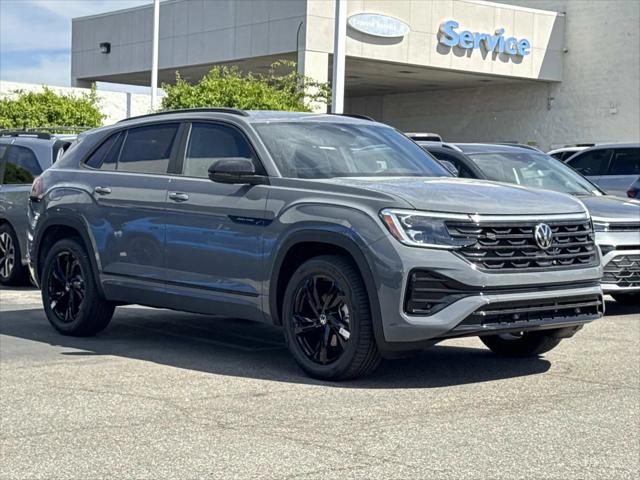 2026 Volkswagen Atlas Cross Sport SEL R-Line Black