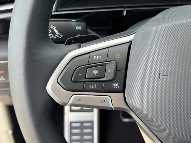 2026 Volkswagen Atlas Cross Sport SEL R-Line Black