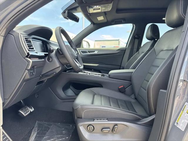 2026 Volkswagen Atlas Cross Sport SEL R-Line Black