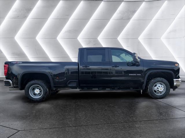 2026 Chevrolet Silverado 3500HD Crew Cab, Long Bed, WT Dual Rear Wheel, RWD