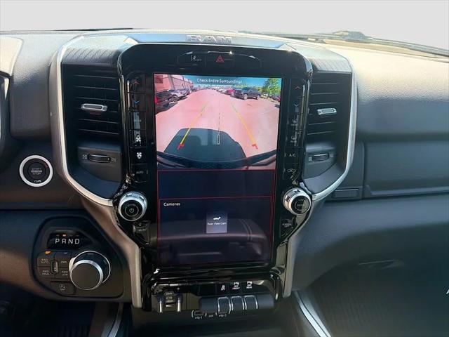 2026 Ram 1500 Big Horn Crew Cab 4x4 5'7" Box