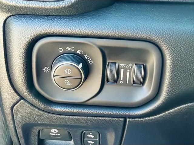 2026 Ram 1500 Big Horn Crew Cab 4x4 5'7" Box