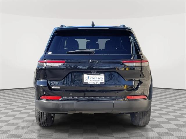 2022 Jeep Grand Cherokee Altitude 4x4