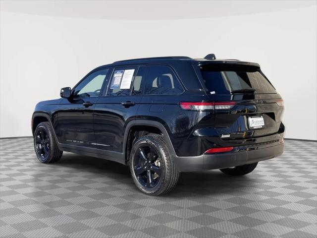 2022 Jeep Grand Cherokee Altitude 4x4