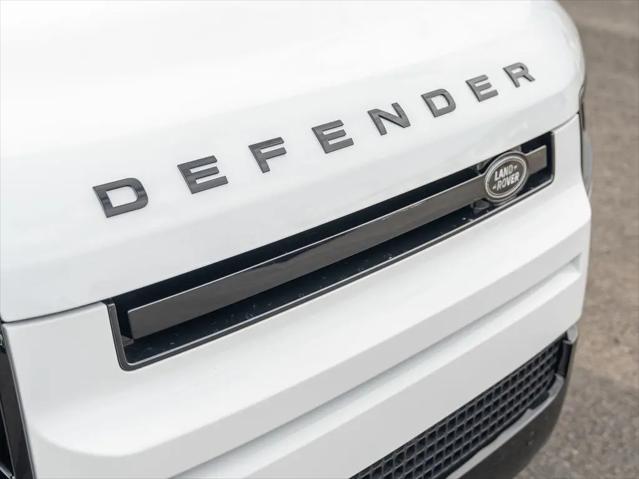 2026 Land Rover Defender P400 X-Dynamic SE