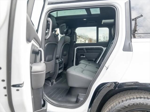 2026 Land Rover Defender P400 X-Dynamic SE