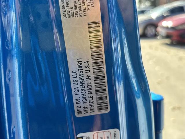 2023 Jeep Wrangler 4-Door Sahara 4x4